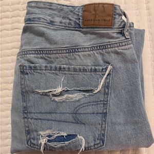 American Eagle Outfitters Distressed Denim Boyfriend Jeans